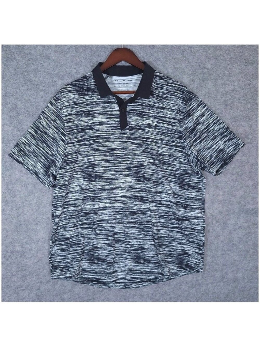 Under Armour Iso-Chill Golf Polo Mens XL Black Space Dye Loose Fit Stretch Shirt